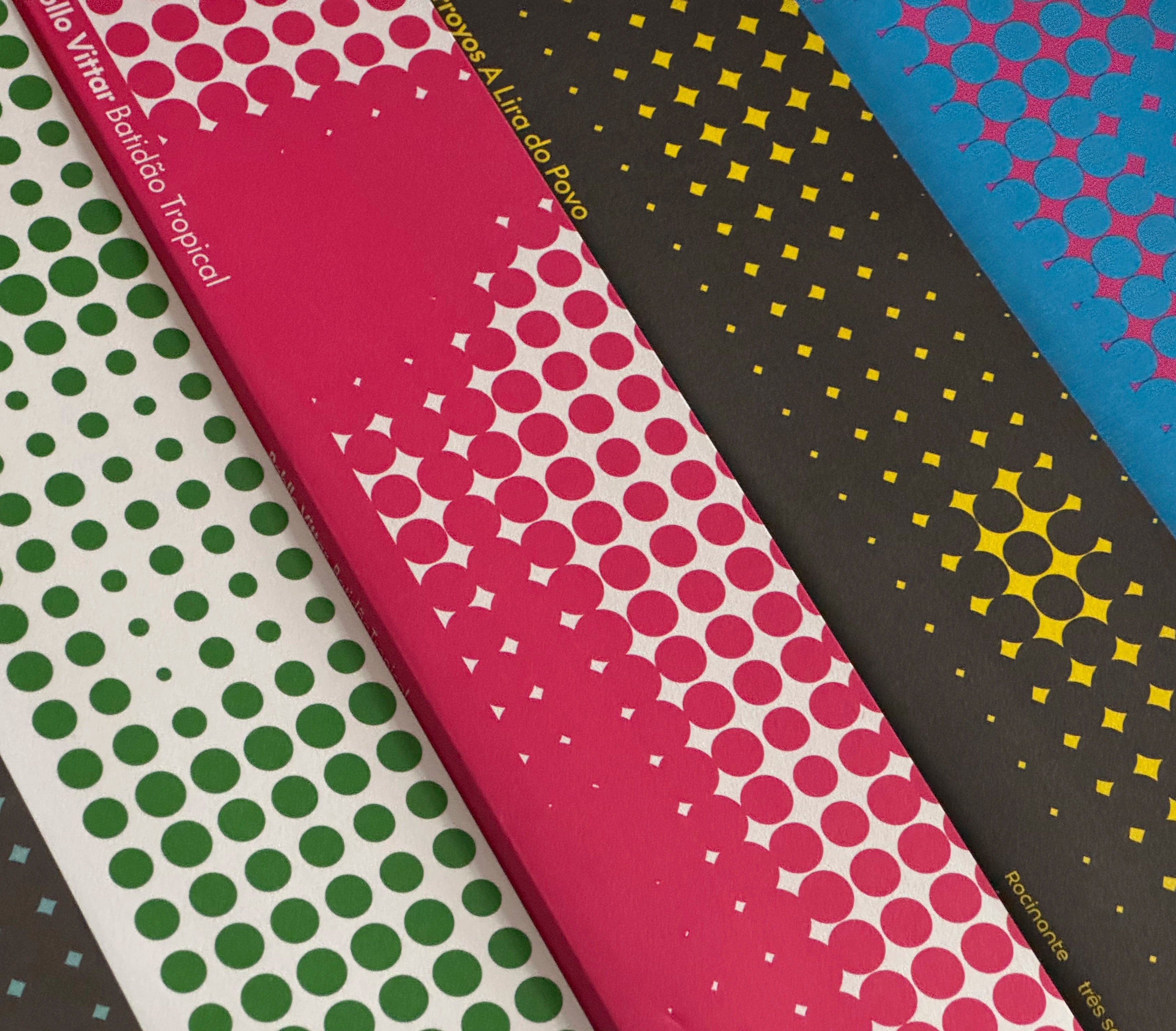 Rocinante e Três Selos fecham parceria para lançar discos brasileiros a partir de novembro de 2023.