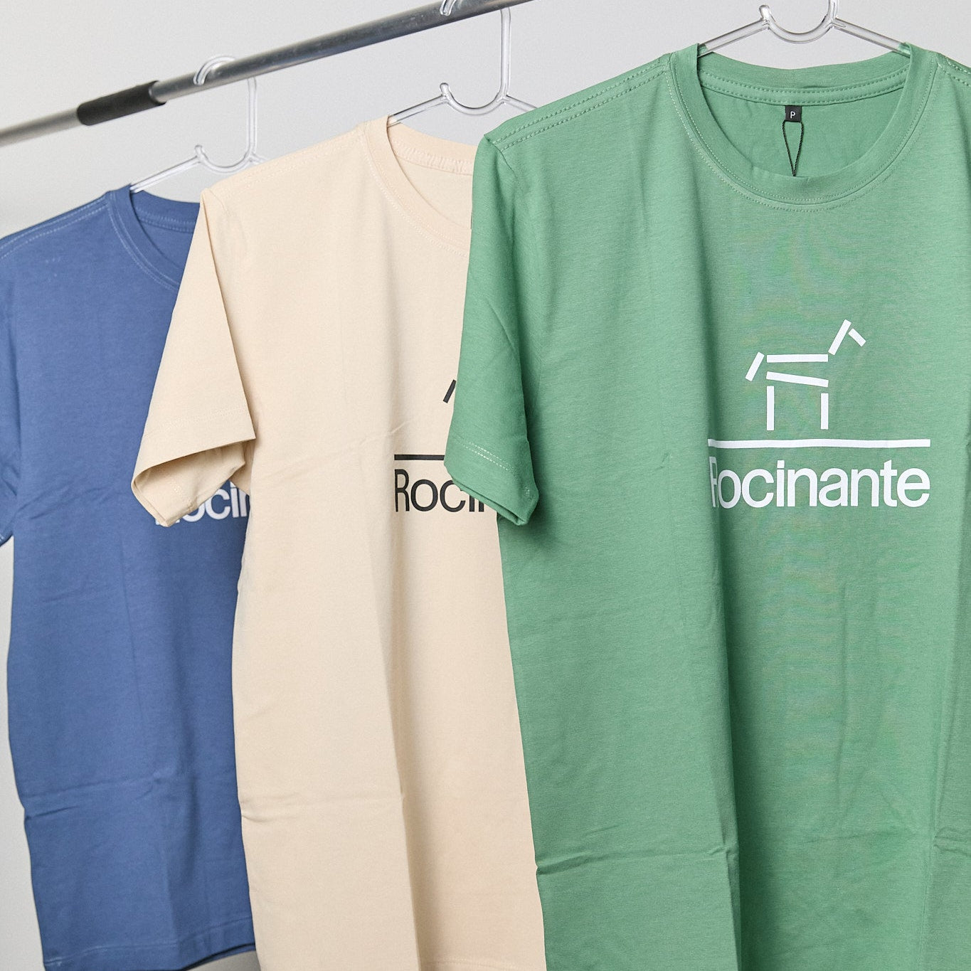 CAMISETA GRAVADORA ROCINANTE VERDE