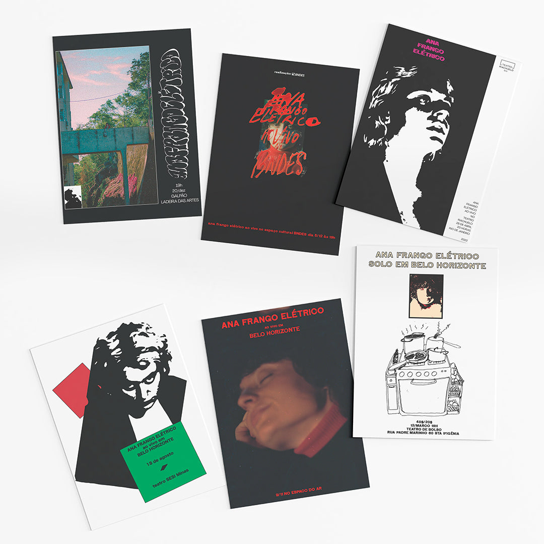Seis cartões postais do álbum Little Electric Chicken Heart, impressos em cores, dispostos em leque, frente visível.