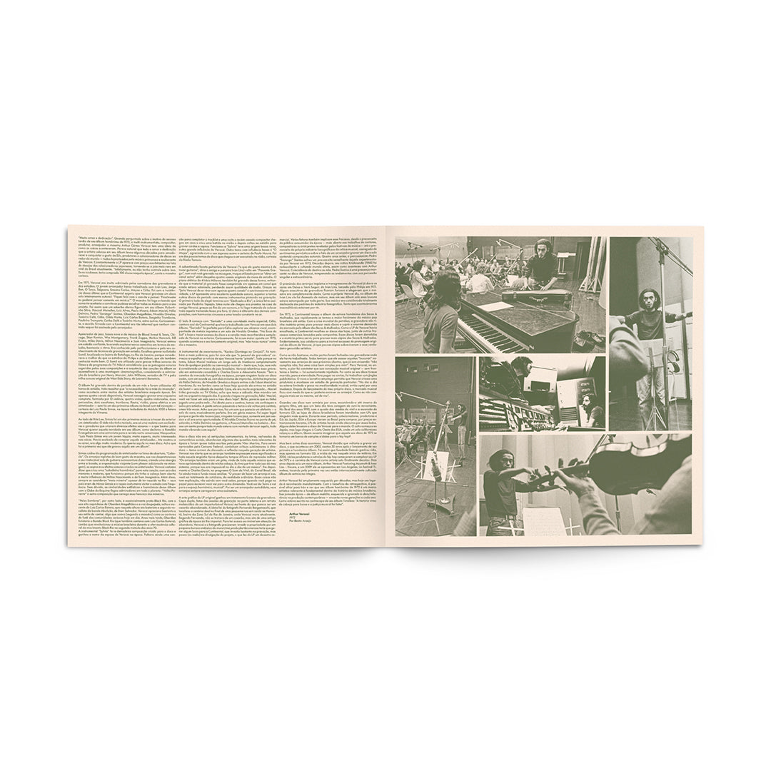 Encarte com letras do LP “Arthur Verocai” totalmente aberto, tipografia nítida e legível