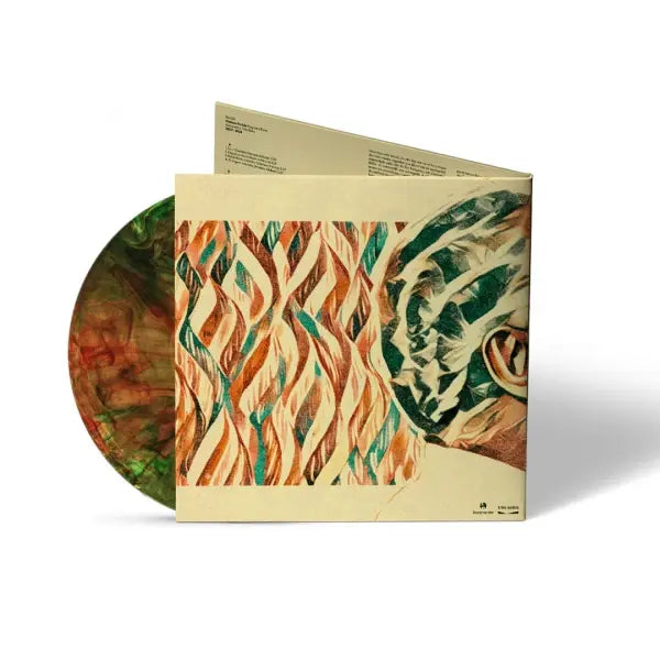 Capa traseira do álbum com ilustração abstrata em tons terrosos e verdes acompanhada de disco de vinil marmorizado parcialmente exposto.